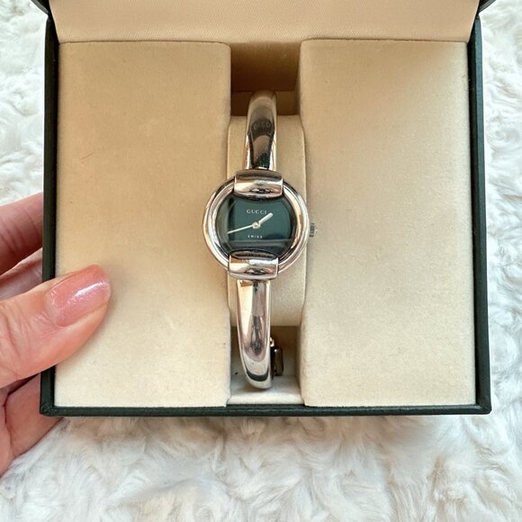 Authentic Vintage Gucci 1400L Stainless Steel Ladies Bangle Watch - Picture 1 of 12